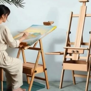 The wood Easels