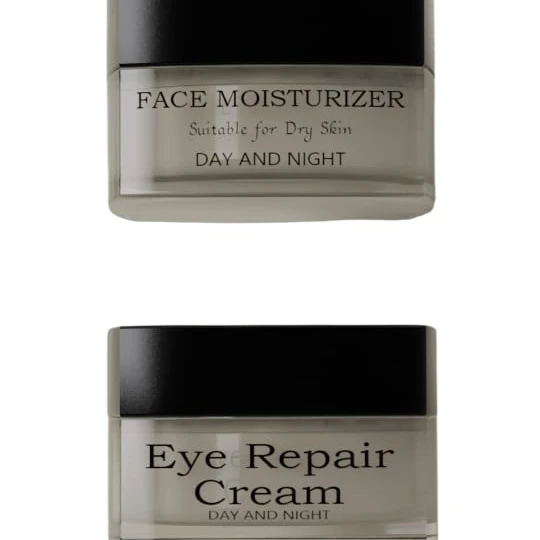 Moisturizer and deblacker