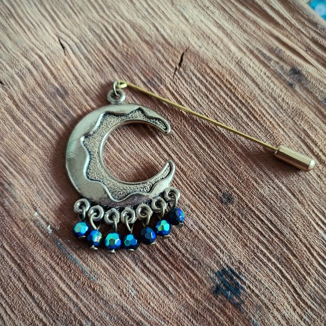 Crescent Moon Beaded Lapel Pin - 1