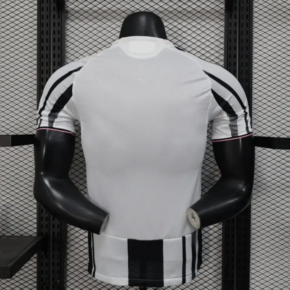 Juventus Home Jersey 2025/2026 - 1