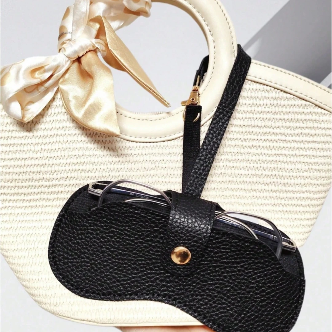 GLASSES / LIPSTICK STORAGE