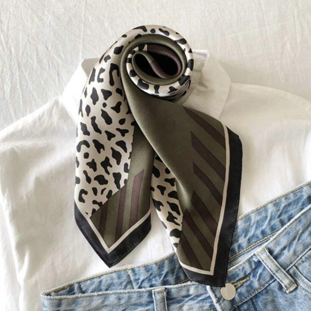 FOULARD SILK PRINTED DARK GREEN