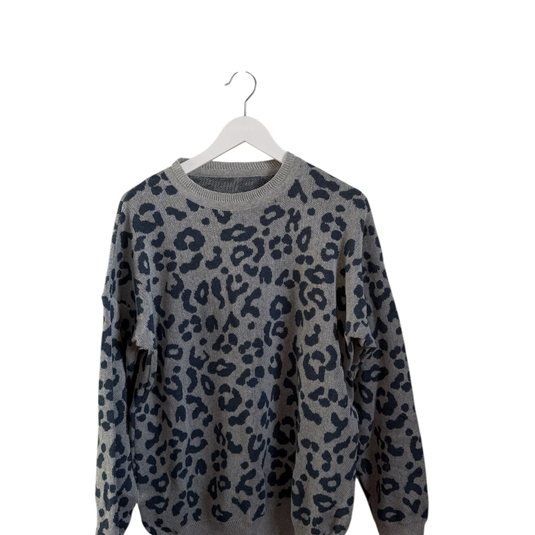 Oversized Knit Sweater - 3