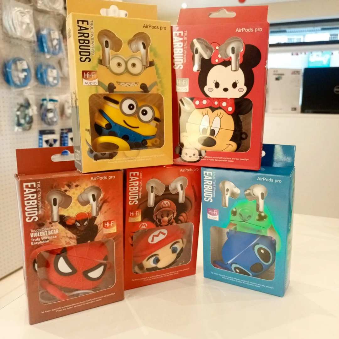 CARTOON EARBUDS CHARACTER