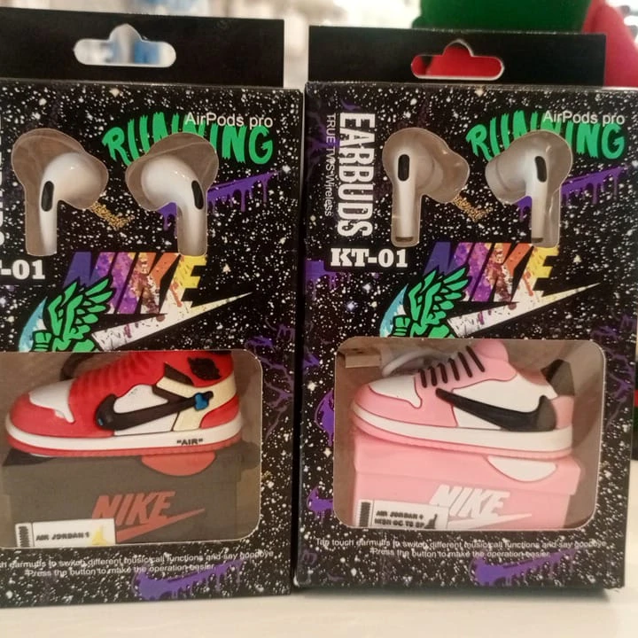 CARTOON EARBUDS CHARACTER - 2