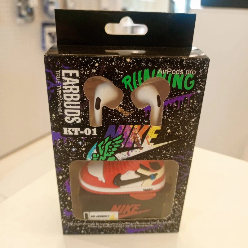 CARTOON AIRPODS PRO CHARACTER RUNNING NIKE-RED