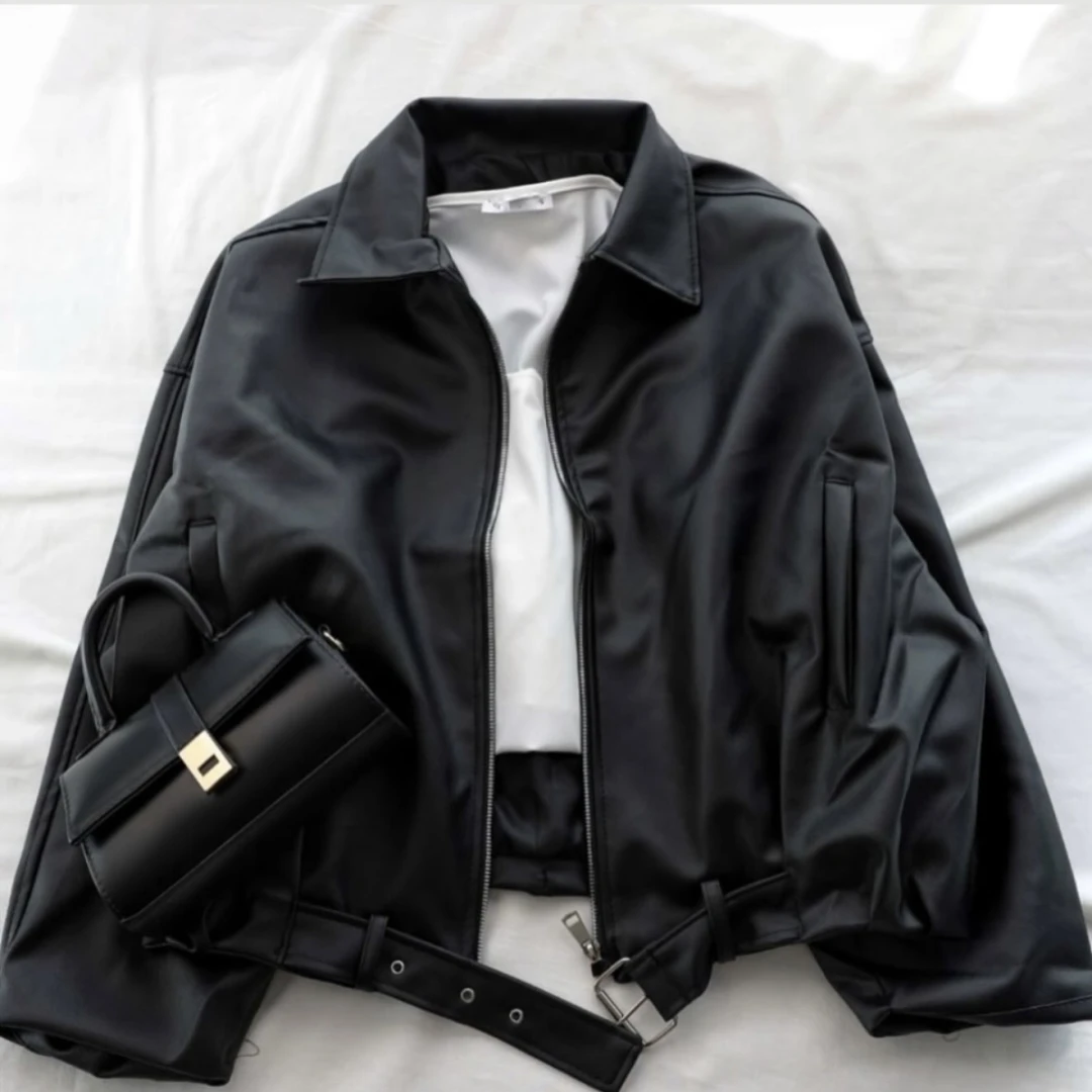 Hola leather jacket with belt