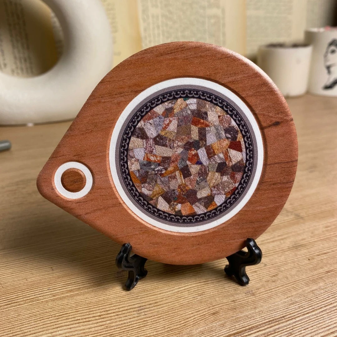 حاملة اكواب خشب - مزخرف