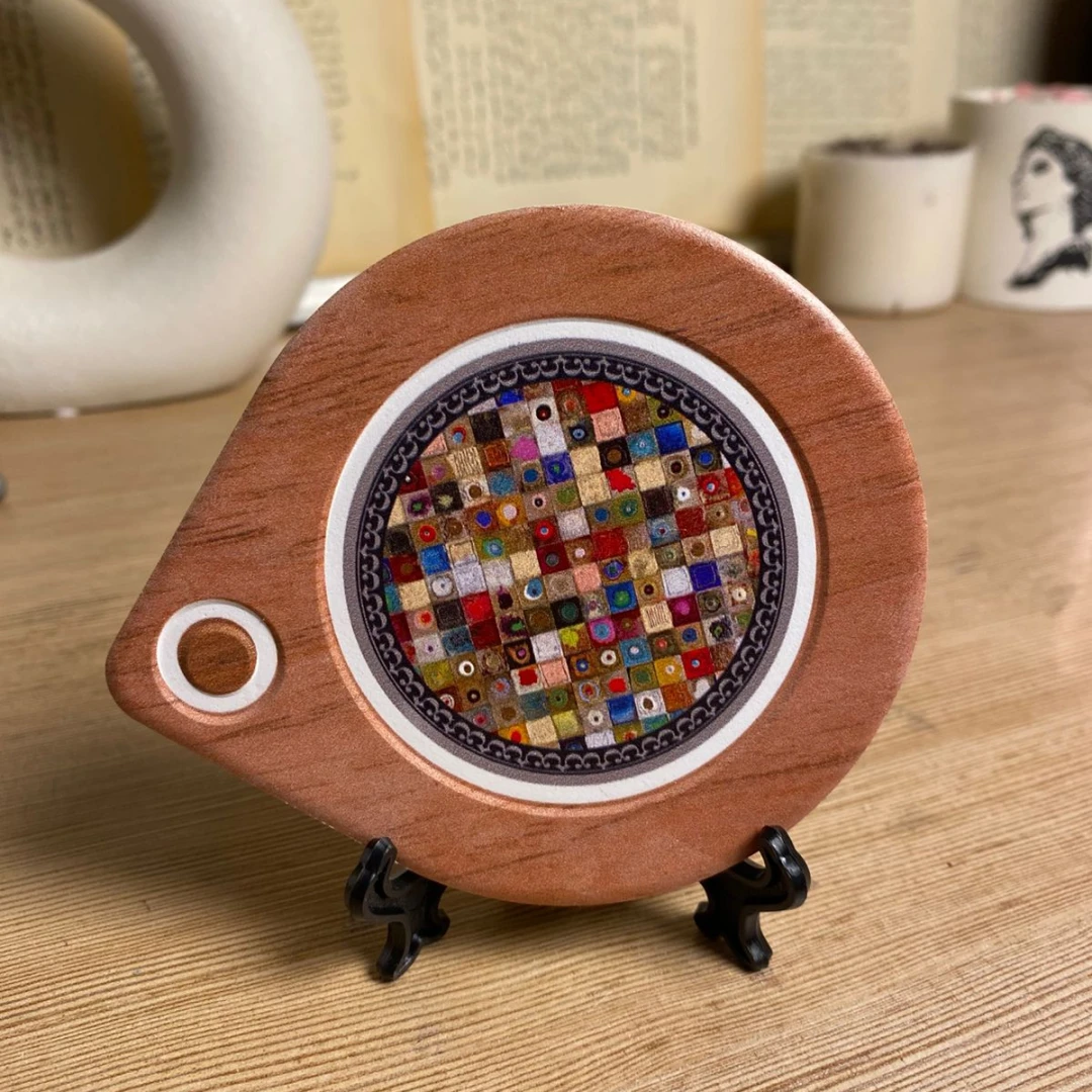 حاملة اكواب خشب - مزخرف - 2