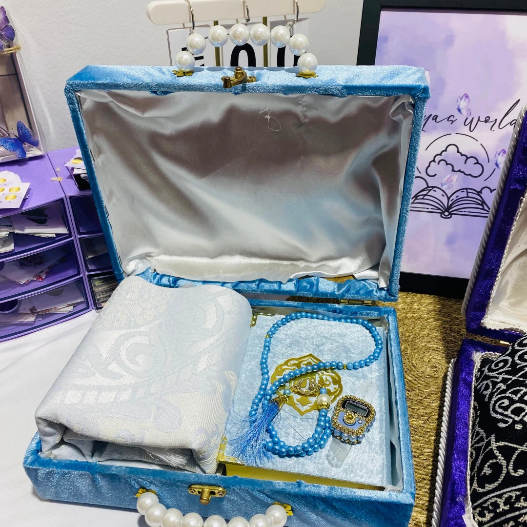 بوكس أزرق مرتب