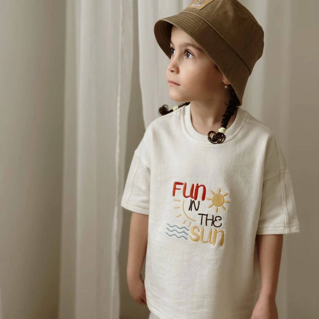 Ecru Short & Tshirt - 3