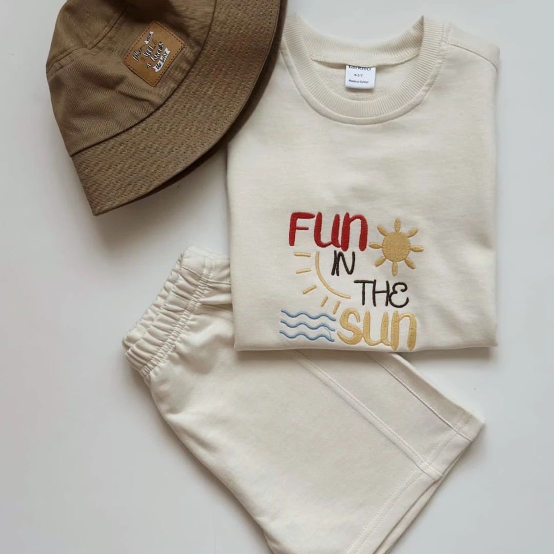 Ecru Short & Tshirt - 5