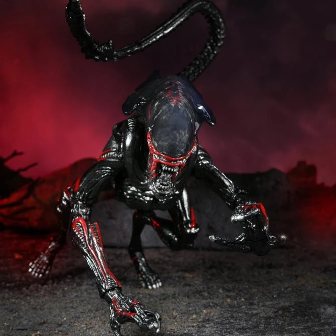 Aliens Kenner Tribute Night Cougar Alien - 5