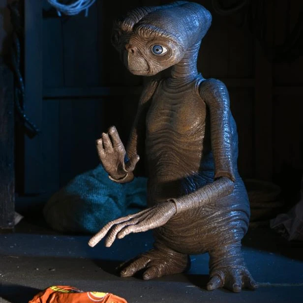 E.T. 40th Anniversary Ultimate E.T. Figure By Neca - 6