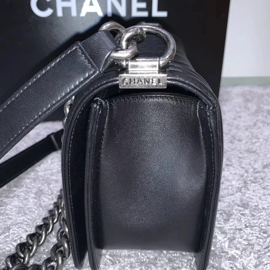 RARE AUTH Chanel Black Original Le Boy Big Bag - 2
