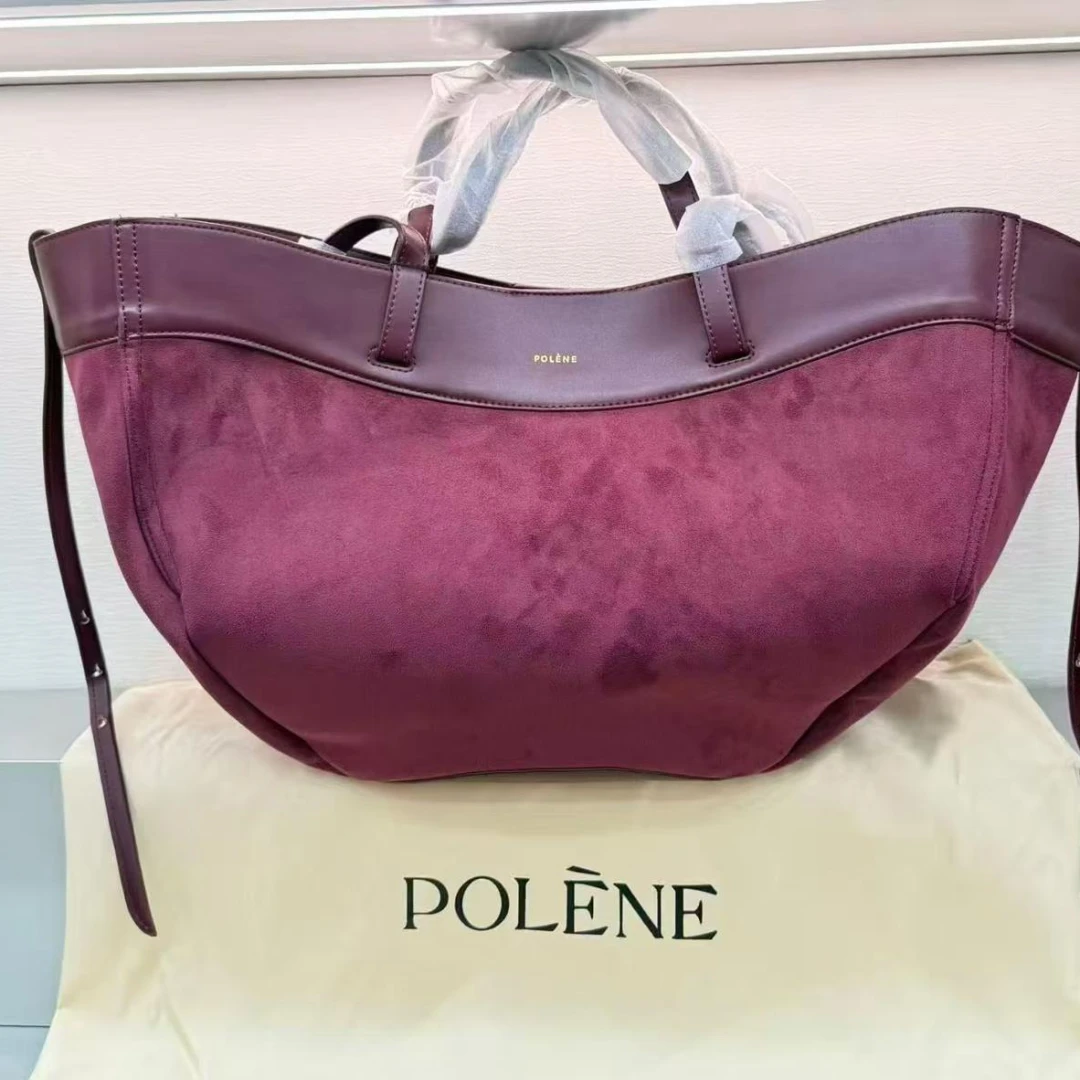 Polène Cyme big Bag – Elegant French Design Handcrafted from Natural Leather