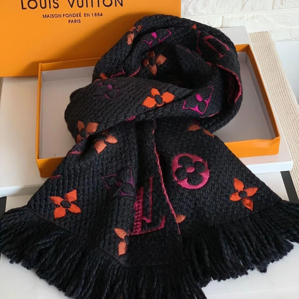 Scarf Luis Vuitton - 2