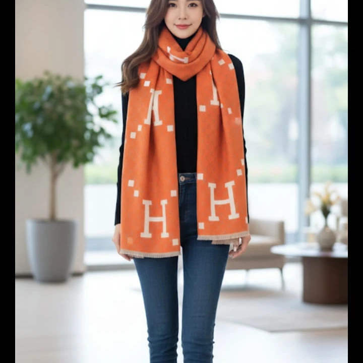 Scarf Hermes