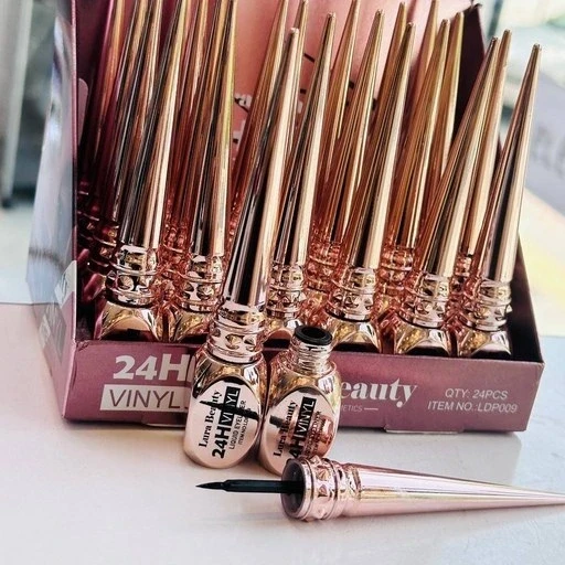 Romantic rain eyeliner