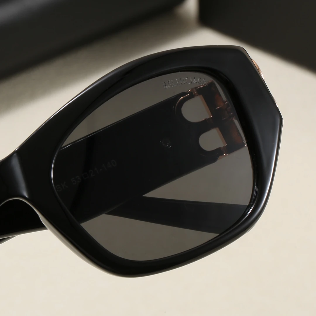 BALENCIAGA Sunglasses 2026 - 4