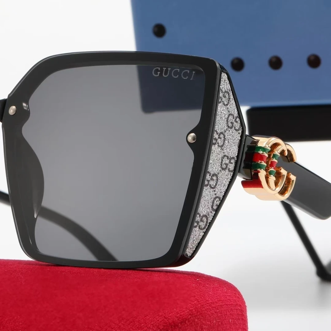 Gucci Sunglasses 2026