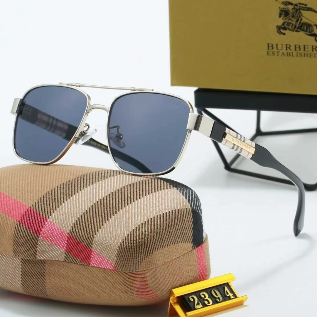 Burberry Sunglasses 2026 - 11