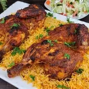 فروج عالغاز مع رز (extra Toum)