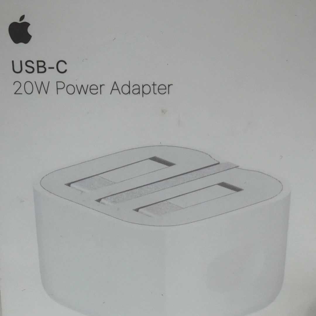 Original charger 20 w 3 pin apple