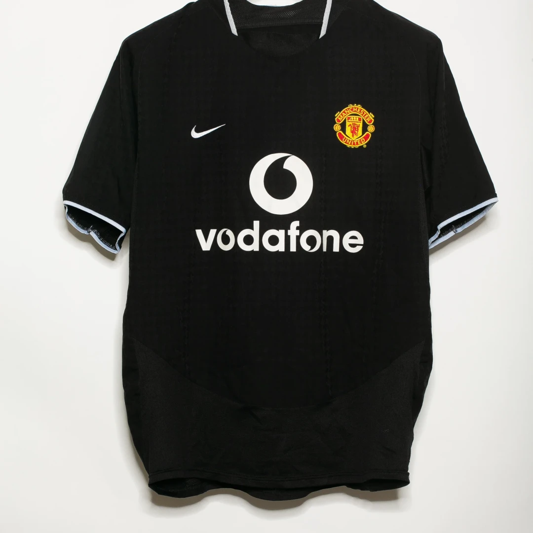 Manchester United Away 04-05
