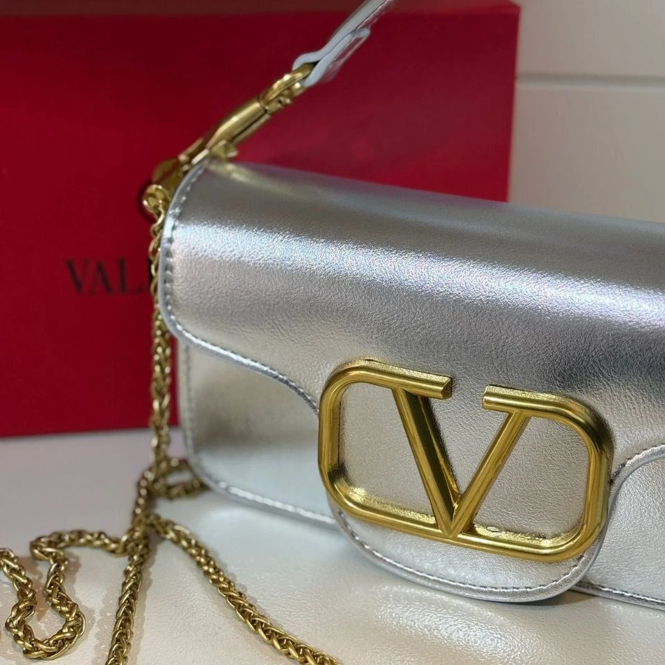 Valentino-Inspired Luxury Bag 5549 - 4