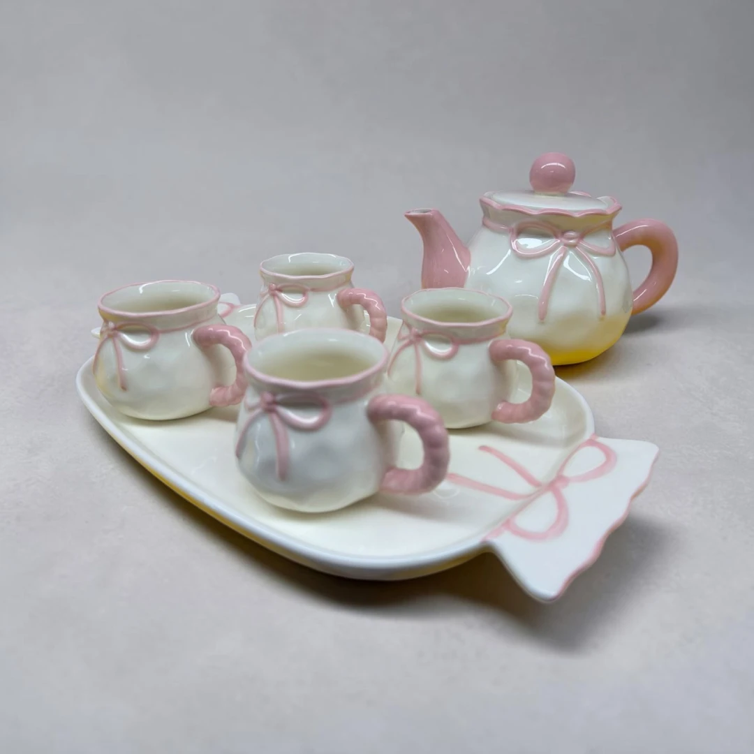Rose Ribbon Teapot Set