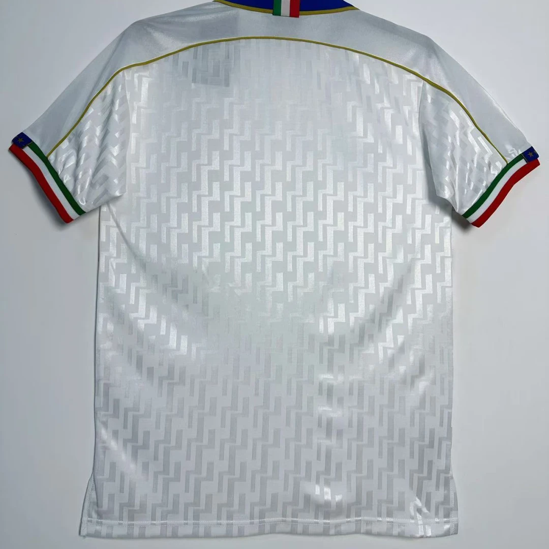 Italy Away 1995 - 2