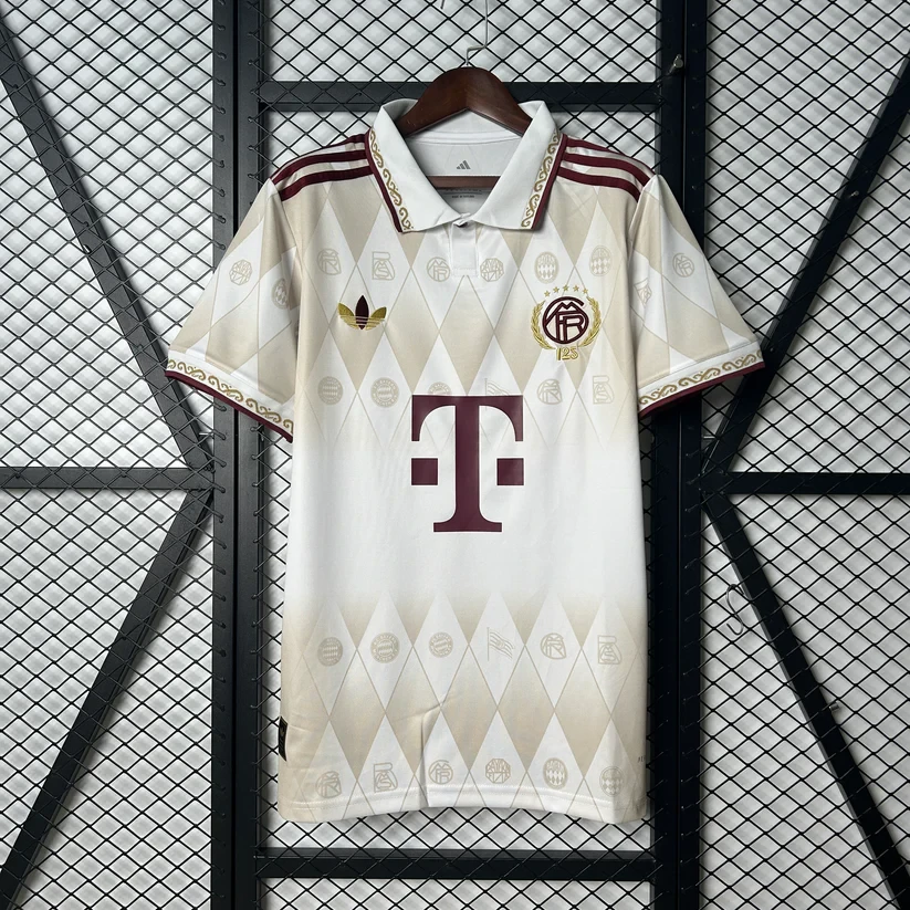 Bayern Special White