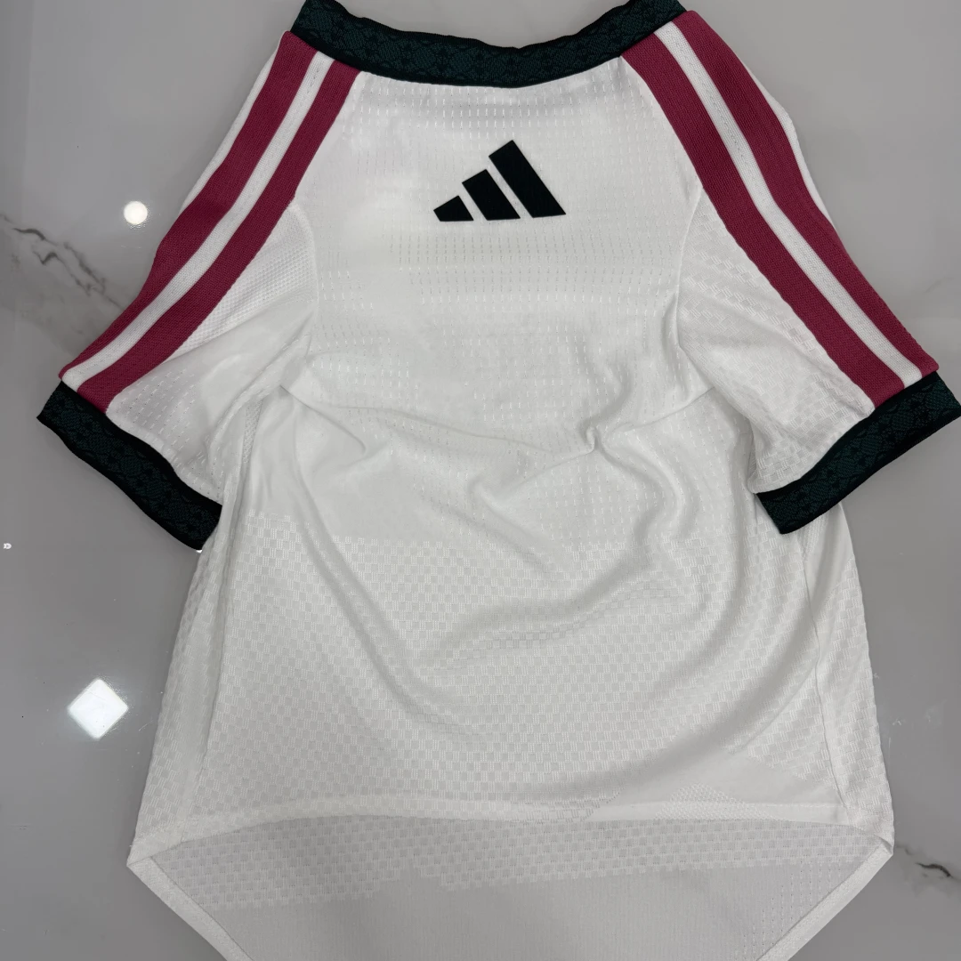 Real Madrid Home 26-27 (Pets) - 2