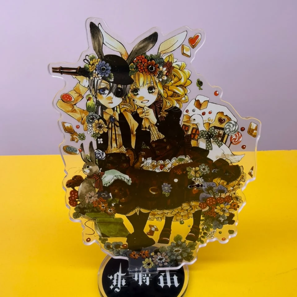 Black Butler Acrylic Stand - 12