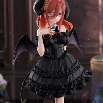 The Quintessential Quintuplets BiCute Dark Miku Nakano Figure - 6