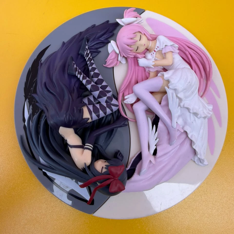 Puella Magi Madoka Magica Sleeping