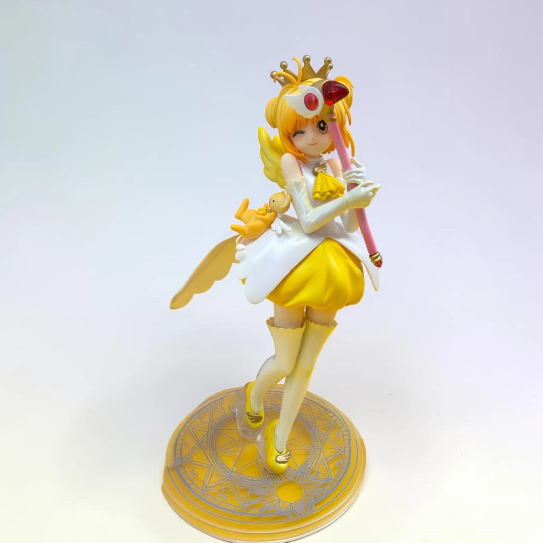 Sakura Kinomoto Figurine