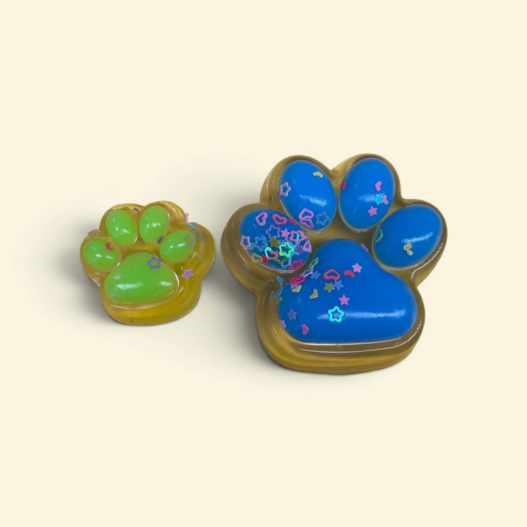 Small Paw Squishy