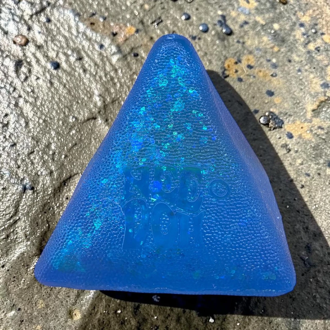 Glitter Pyramid Squishy