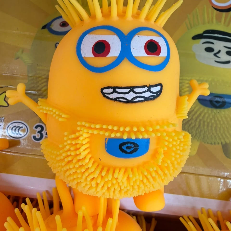 Minions Vent Toy Soft And Squishy With Light