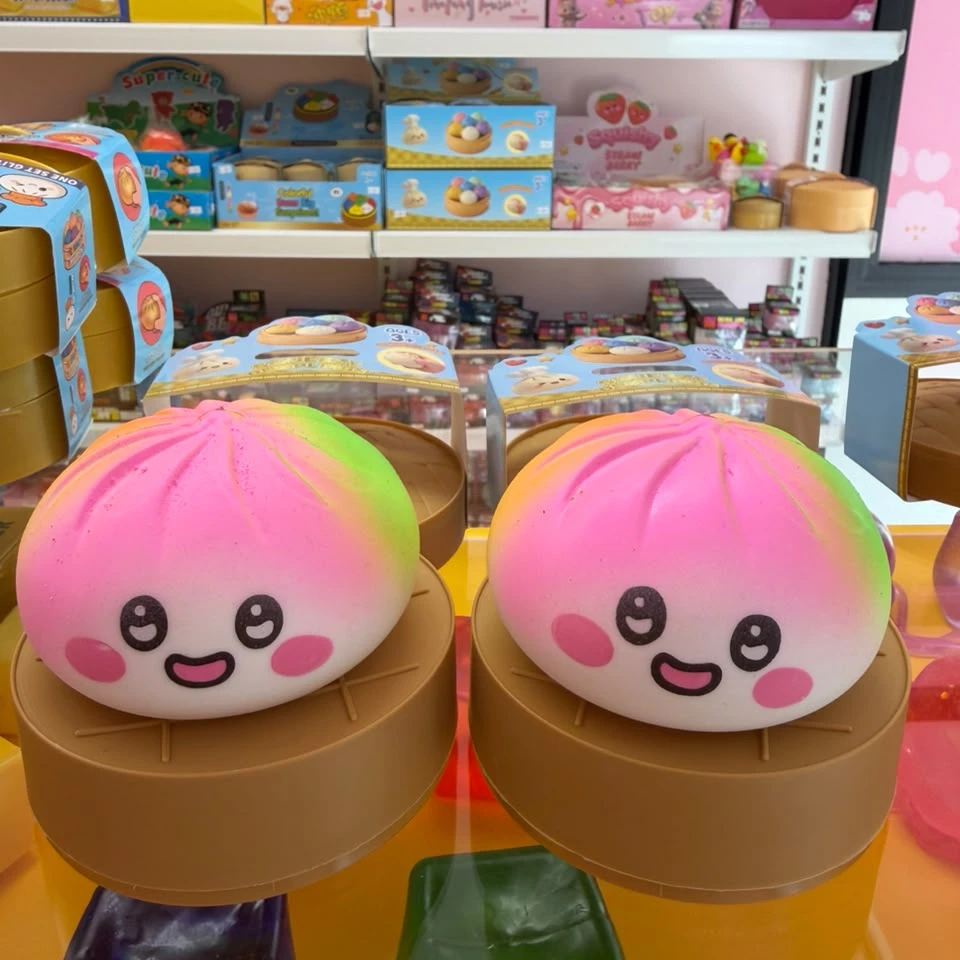 Steamed Peach Bun Dumpling