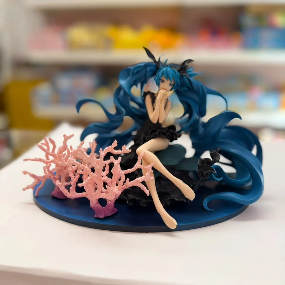 Hatsune Miku Deep Sea Girl Figure