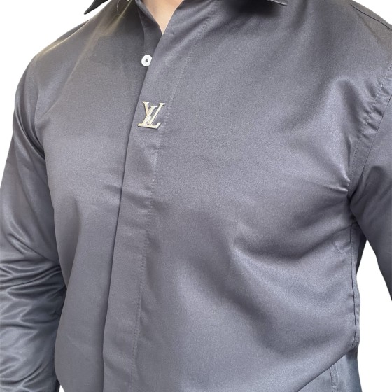 Black shirt LV A2