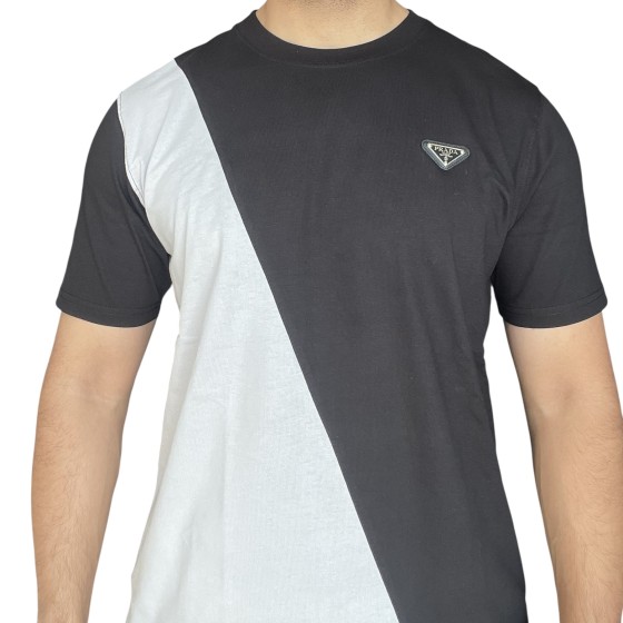 T-shirt prada B69