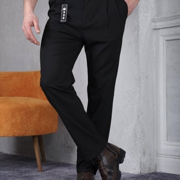 Italian cut trouser, black c74