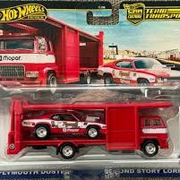 Hot Wheels Team Transport 73 Plymouth Duster