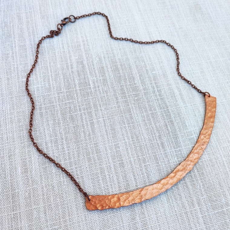 Curved Bar Copper Necklace
