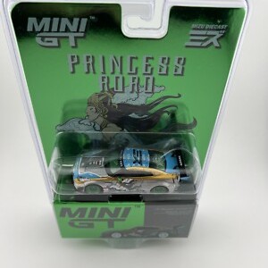 Mini Gt Lb Silhouette Works Gt Nissan 35gt Rr Princess Roro Chase - 2